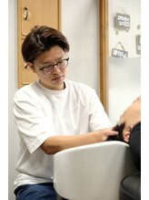 カットサロン HnT 飯塚 