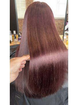 ジェニファー(Jennifer) 艶々ワインレッド