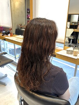 エリマ 調布(elima) 調布レディースロングレイヤースパイラルパーマ緩め30代