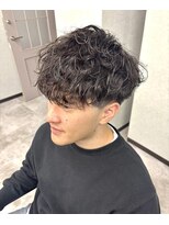 コードバイケンジ 戸塚(CODE by KENJE)&nbsp;王道人気！ゆるふわなのに立体感が出る最強パーマ！