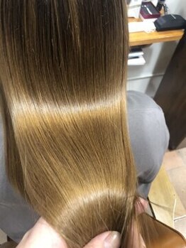 サルヴァトーレ 長崎の写真/【バイオスパで頭皮からキレイに】頭皮や髪の不要な汚れを落とす事でふんわりサラッとした仕上がりに!