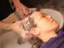 ヘアーズロー(hair's LOWE)