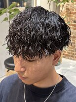 ボンドストーリールミエール(Bond Story lumiere) ツイストスパイラルパーマ縦落ちパーマラウンドマッシュ眉毛