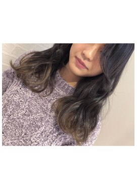 ルシア(Lucia) ダークアッシュグラデーション4