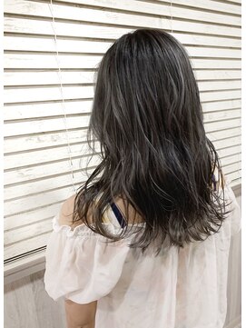 ビーチ ヘア メイク 綱島店(BEACH hair make) バレイヤージュ/グレー シルバー/バイカラー/外国人風カラー