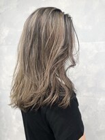 ショコラ アン 横須賀中央&nbsp;大人かわいいバレイヤージュブリーチハイライトアッシュブラウン