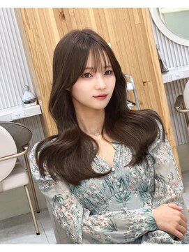 アフロートリノ(AFLOAT Leino) 大人可愛いくびれヘア　レイヤーカット　韓国風顔まわりレイヤー