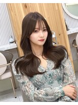 アフロートリノ(AFLOAT Leino) 大人可愛いくびれヘア レイヤーカット 韓国風顔まわりレイヤー