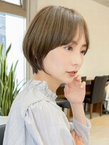 20代30代40代50代/丸みショート/クビレ/前髪あり/表参道