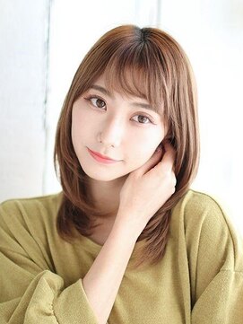 ナル 白山神社参道通り店(nalu) ショートバングの内巻きレイヤースタイル