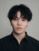 バイフィフス 原宿/表参道(by fifth)&nbsp;30代センターパートシャドウパーマサーフカールルーズパーマ