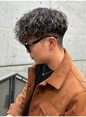 メッシュスペインカールパーマ/メンズ/刈り上げ/眉毛/ツイスト