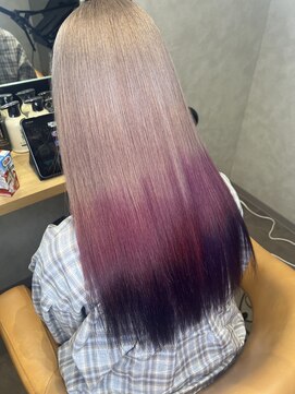 ルシティ(Le City) gradation 【ダブルカラー/ブリーチ/髪質改善】