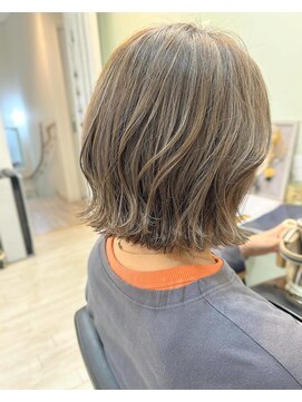 シュシュプライベートヘアサロン(Chou chou private hair salon) 白髪ぼかしハイライト