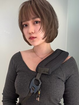 ラパンセヴェール(LA PENSEE VERT) ボブレイヤーカット×柔らかいベージュカラー