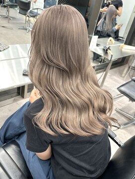 サンクマーケット 渋谷(cinq MARKET) 渋谷ブリーチカラーレイヤーカットヘーゼルベージュ韓国カラー