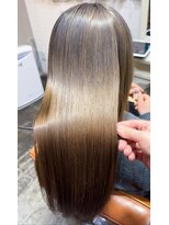 シック(Chic) ペールオリーブグレージュ×メテオトリートメント☆彡