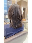 大人女性くびれレイヤーカット