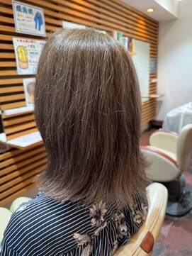 コンフェティ ダリア滝ノ水店(Confetti) 外ハネ