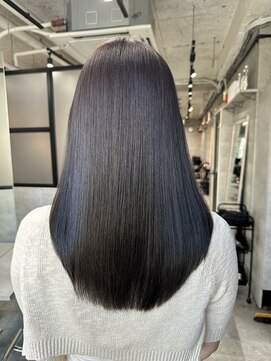 ルイス(L'wis) 透明感抜群ブリーチなし!ブルーラベンダーグレー♪朝長