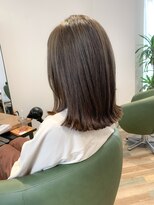 ヘアースパリゾート リアン 燕三条店(Lien)&nbsp;オリーブグレージュ_切りっぱなし