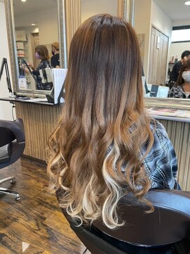ヘアーサロン アモル(HAIR SALON Amor) ハイライトレイヤーカットエクステイルミナカラー縮毛矯正