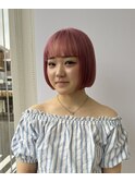 タイトなピンクボブ