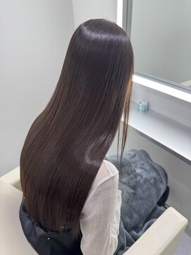 テイス 新宿(TACE) [美髪/ワイドバング/ホワイトブロンド/イメチェン/新宿]