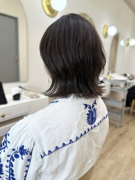 セイドット リー(Say. Ree) Say.ミディアムボブブルーカラーお団子ヘアデジタルパーマ韓国