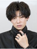束感コンマバング黒髪無造作ショート刈り上げツーブロック