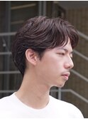 緩めフェザーパーマメンズセンターパートニュアンスパーマ渋谷