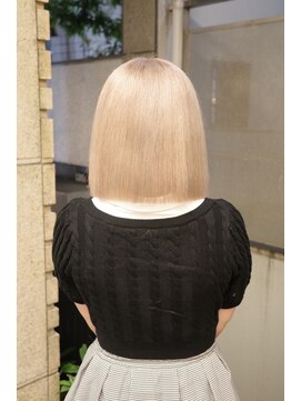 ヤド 原宿(YADO) ベージュカラー/寒色カラー/ニュアンスカラー