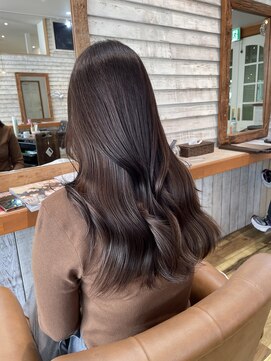 韓国風レイヤー×柔らかいグレージュ