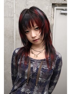 オーン 渋谷(OOn) レッド×ラベンダー×ブラックのコントラストウルフ