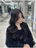 小顔 ロング レイヤーカット ハッシュカット ブルーブラック