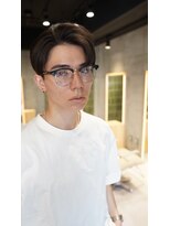 メイキー メンズ 本厚木(MA-IKI)&nbsp;刈り上げツーブロックアップバングショートメンズヘア
