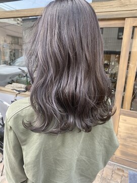 310 グレージュ