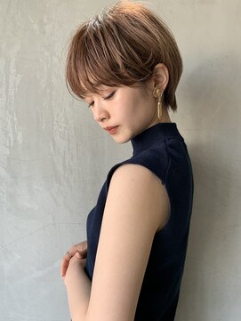 ベル 銀座5丁目店(Belle) 女性らしい丸みのあるマッシュショートヘア