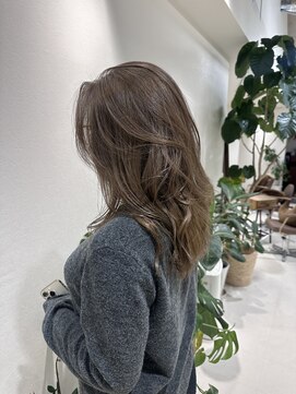 リル 茅ヶ崎(Liru:) 【ほのか】クリアベージュ