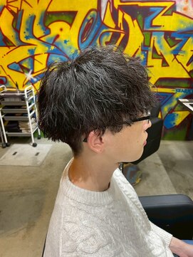 カーニー 北千住(kearny) メンズカットパーマ/ニュアンスパーマ/フェザーパーマ[北千住]