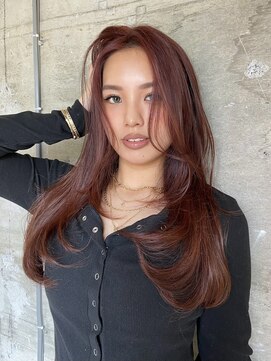 サイン 渋谷(SIGN) 渋谷表参道レイヤーカットザクザクレイヤーカット海外ガール