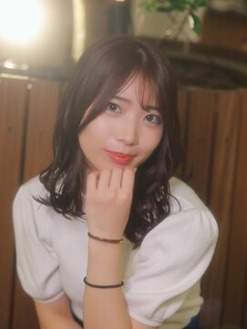 ベレッタ 楠葉店(veretta.) ウェーブミディアム/アッシュグレージュ/ニュアンスカラー/艶髪