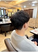 定期的にメンテナンスカットをして清潔感を保ちませんか？