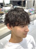 大分ゆるめ波巻きスパイラルパーマメンズカットラウンドマッシュ
