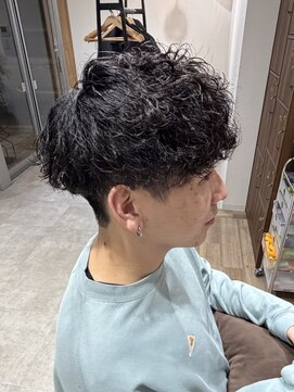 エスト 幕張本郷(est.) MENSHAIR/波巻ツイストスパイラル/フェザーパーマ/千葉/幕張本郷