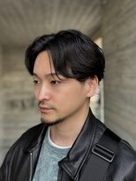 シルフィ(sylph)&nbsp;毛流れセンターパートメンズパーマフェザーパーマ20代30代40代