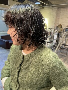 スノッブエンバンプ(snob enVAmp) ボブパーマ