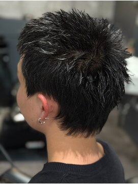 フランクスバーバーリベラルド 横浜(FRANK'S BARBER LIBERALD) スパイキーショートTK