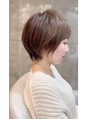 大人可愛いふんわりショート
