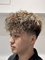 リスター(ReStar)&nbsp;心斎橋スパイラルパーマ波巻きプードルマッシュ